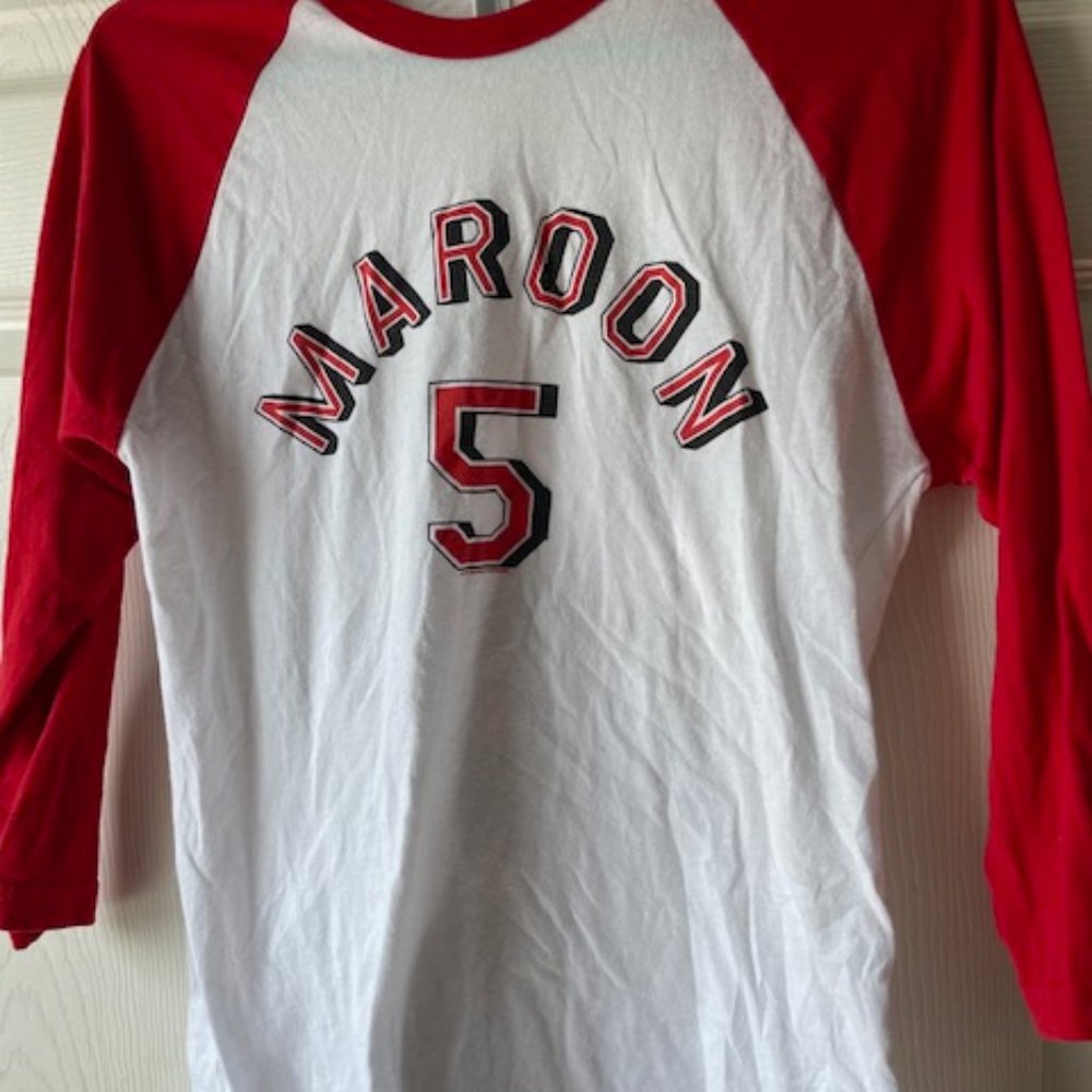MAROON 5 CONCERT TSHIRT BASEBALL JERSEY